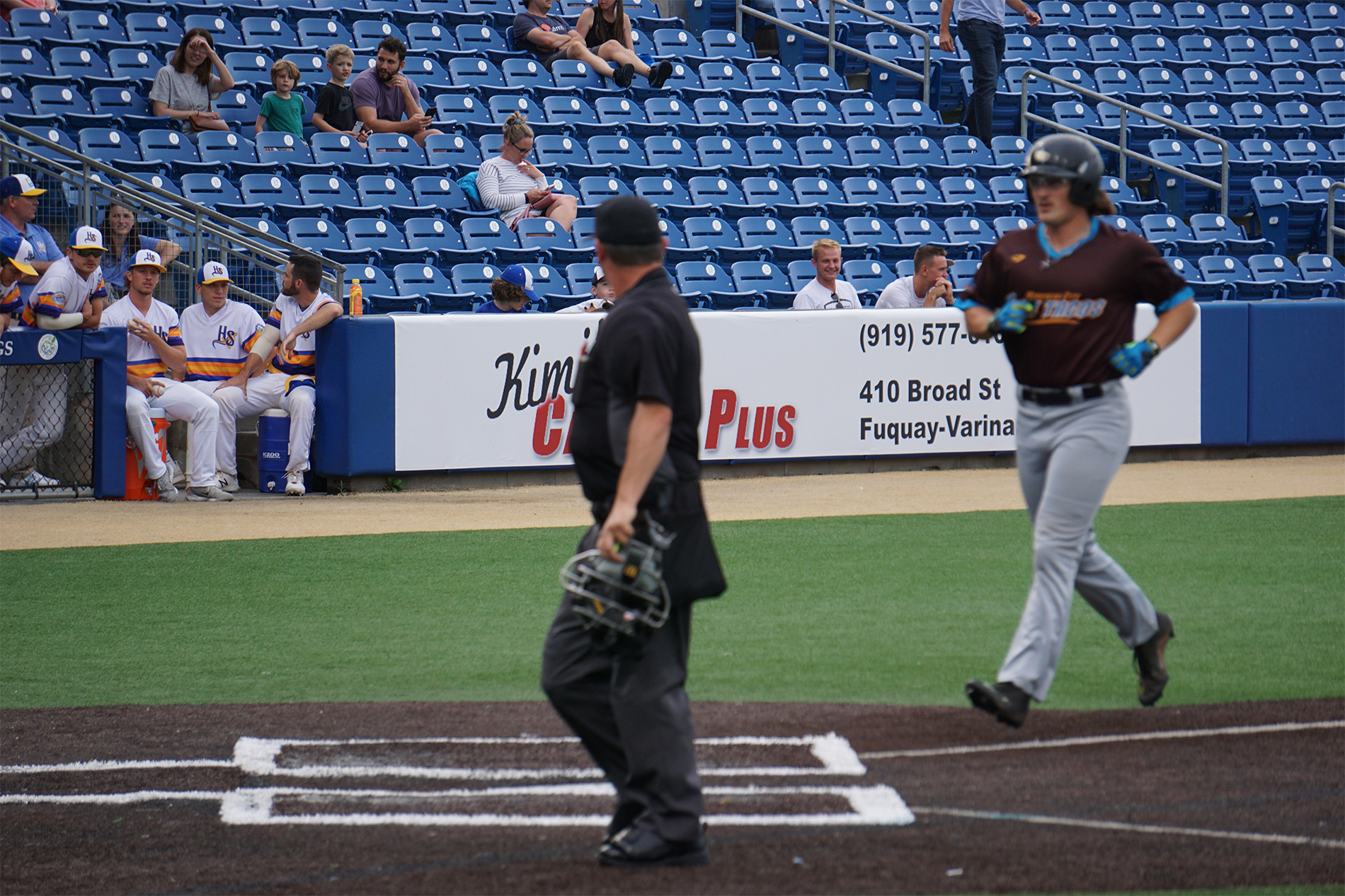 Marlins score team-record 11 runs in 5th inning en route to 15-1 mercy win over Salamanders