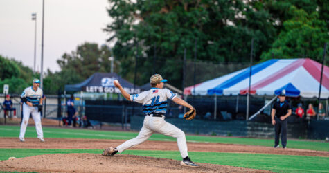 Marlins Stay Pristine at Home