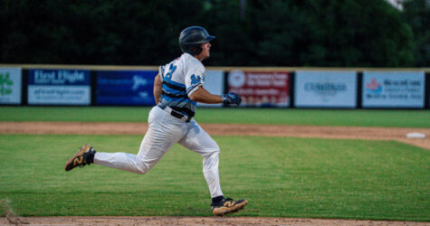 Marlins Lose Second Game at Home